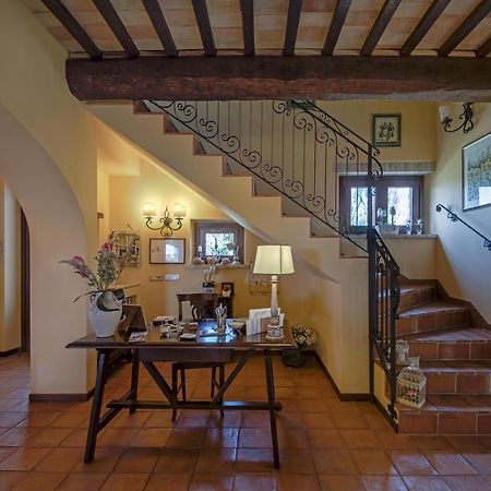 مبيت وإفطار بوتنزا بيسينا Agriturismo Le Castella المظهر الخارجي الصورة